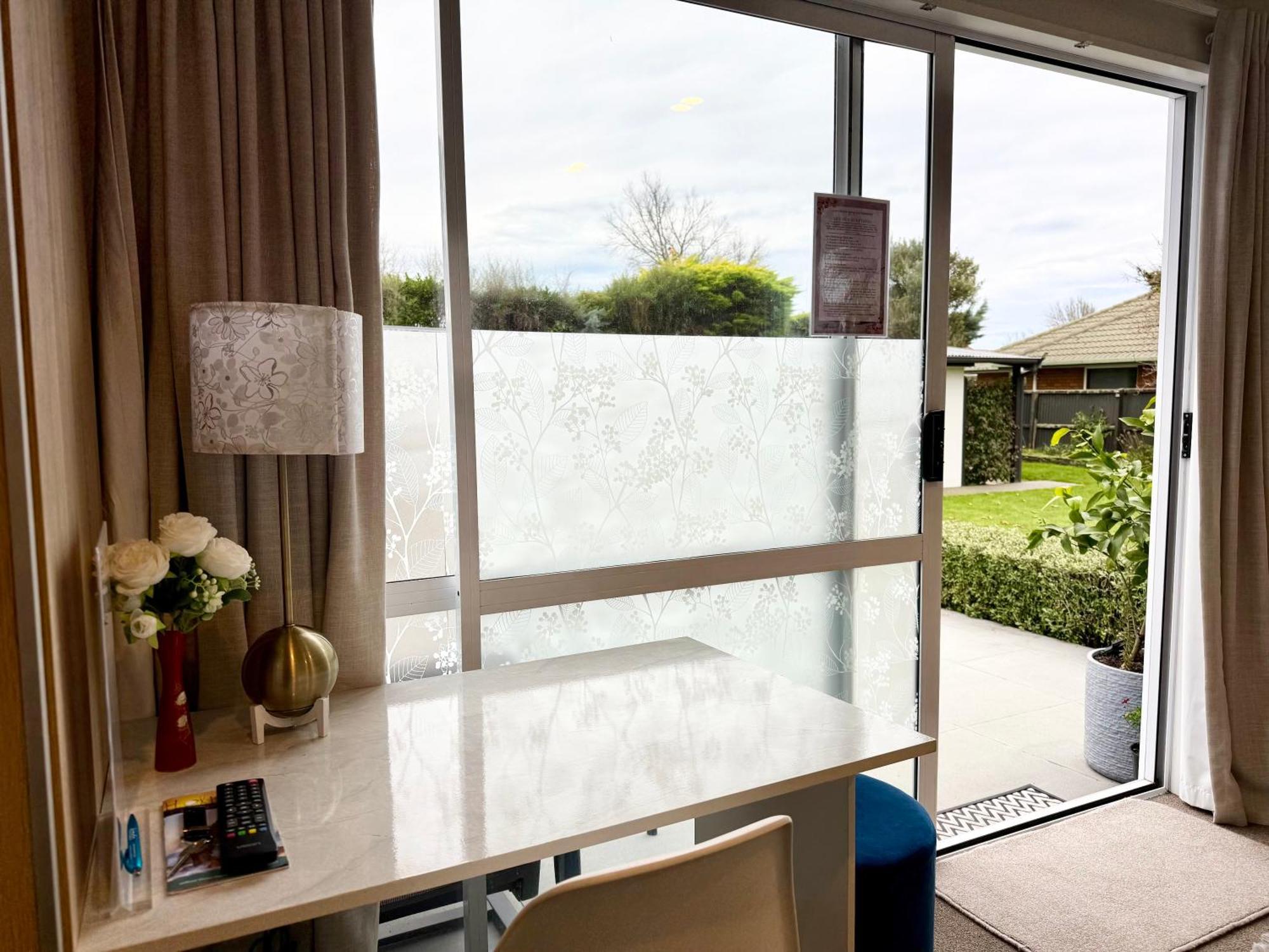Cozy And Sunny Room Near City To Seapath Christchurch Exterior photo